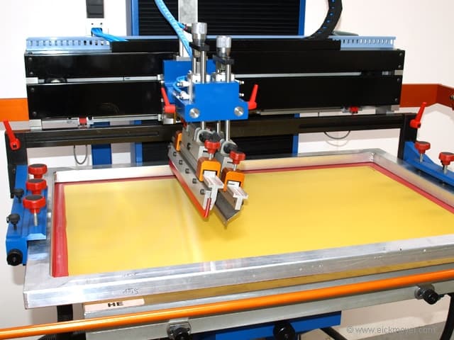Dedicated Screen Printing & Spot UV Machine